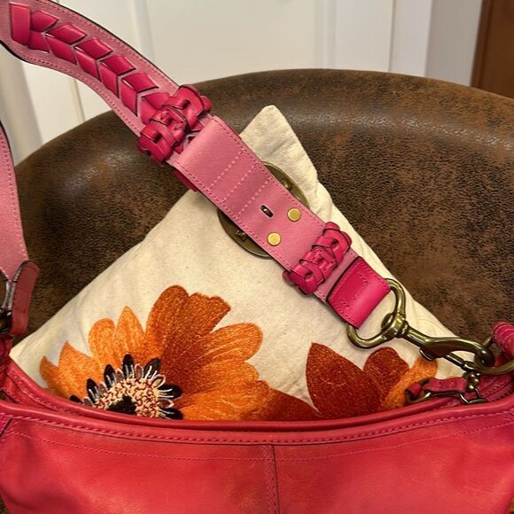 COACH BLEECKER XL HOBO 11423 BURNISHED LEATHER BRASS BUCKLE HANGTAG FUSCIA LNC! - Picture 9 of 17